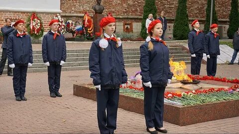 Почетный у вечного огня