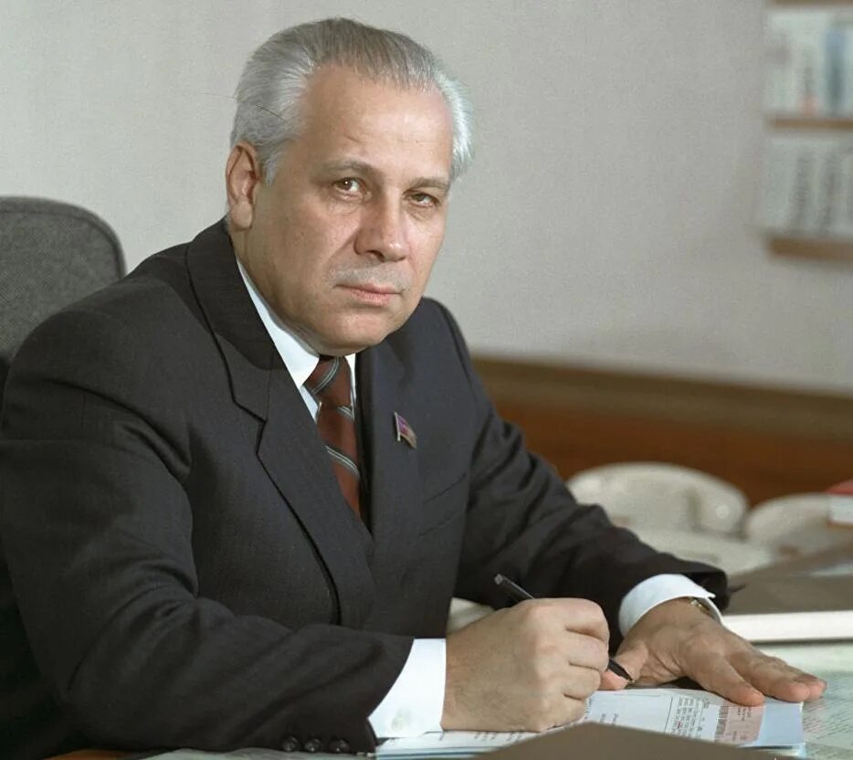 Председатель совета ветеранов москвы. Совета иванович. Важенин сургут. Совета иванович. Совета иванович.