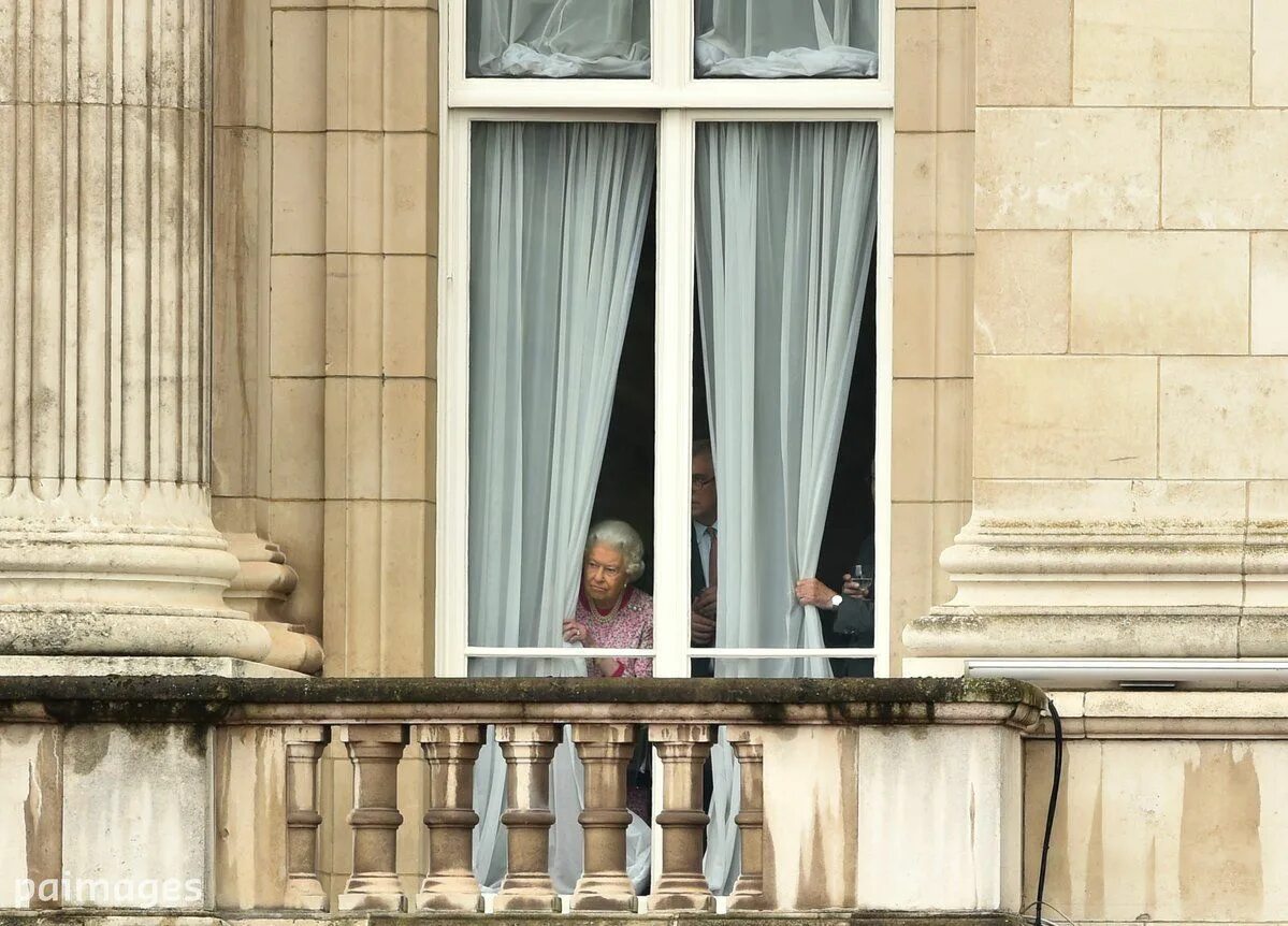 Wait window