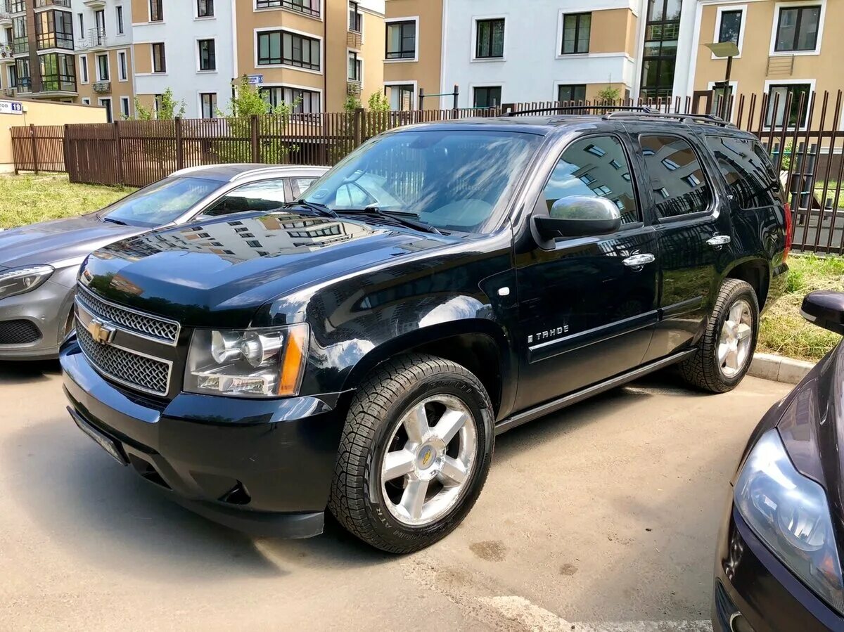 Шевроле тахо купить с пробегом в россии. Chevrolet Tahoe 2008. Шевроле Tahoe 2008. Тахо Шевроле 2008г. Шевроле Тахо 3.