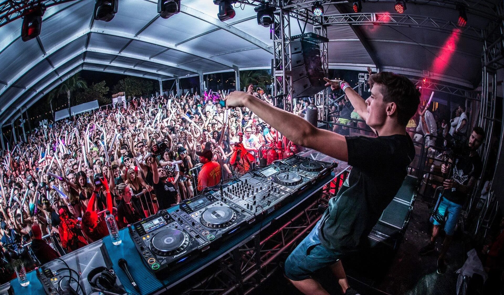 Martin Garrix Ibiza.