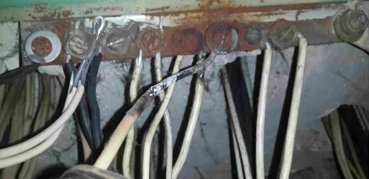 Гильзы для сип 4х16 в автомат. 2 провода разного сечения в 1 автомат. Одножильный провод в автомат. Алюминиевый провод в автомат. 5-35.