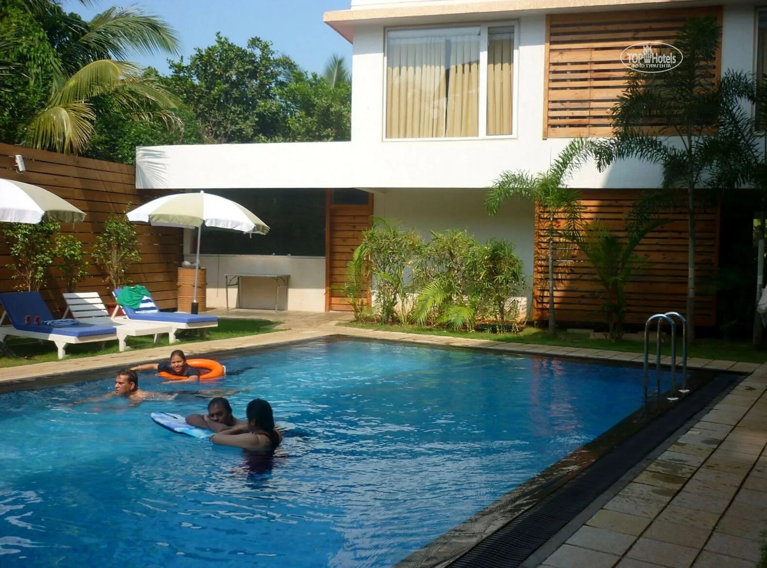 Turtle beach resort ex red fox. Отель turtle beach турция. rock bite resort 3 *** (морджим).