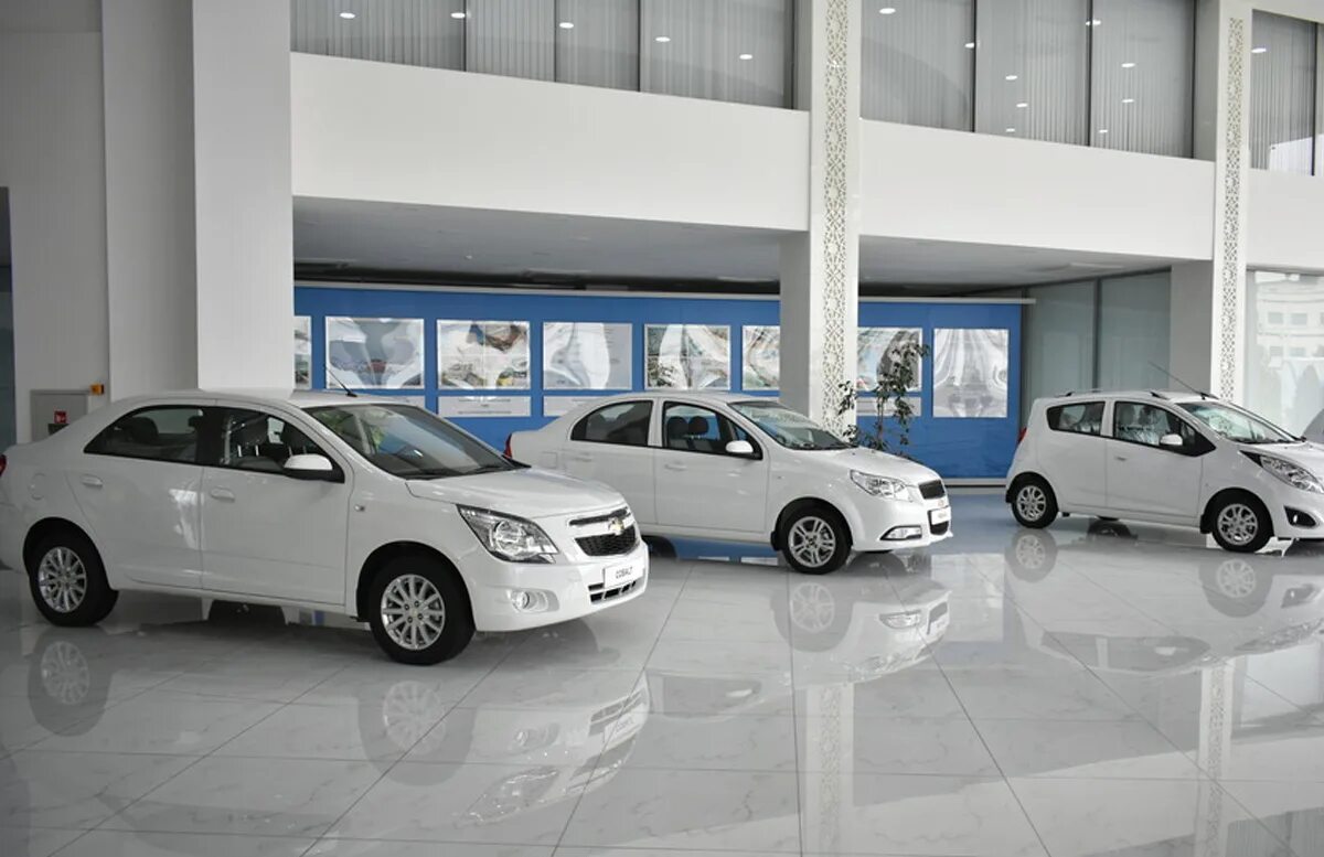 Gm motors narxlari 2022. Chevrolet cobalt 2021. Gm асака узбекистан. Шевроле кобальт 2022. Chevrolet кобальт uzbekistan.