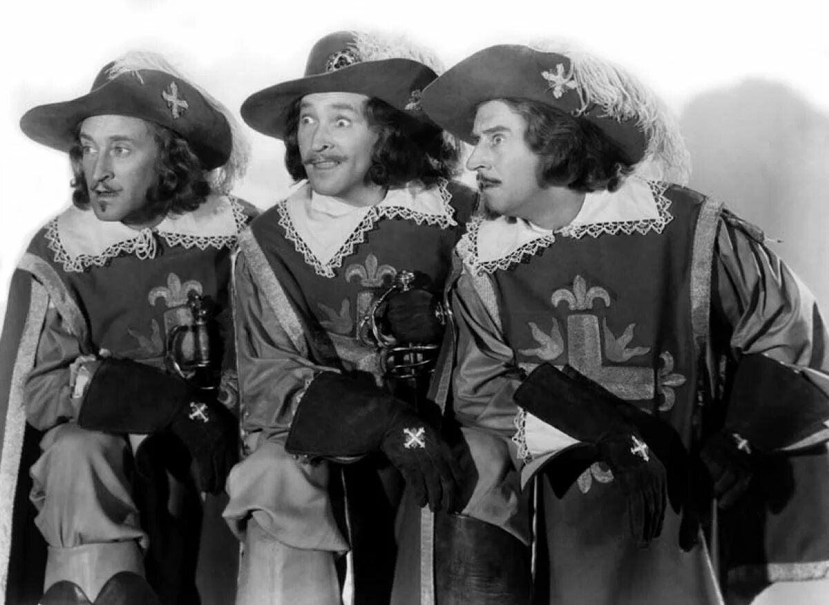Три мушкетера 1979. Мушкетеры 2013 атос портос арамис. Три мушкетёра 1978 атос портос арамис и дартаньян. Три мушкетера 2013 арамис. Мушкетеры атос портос арамис.