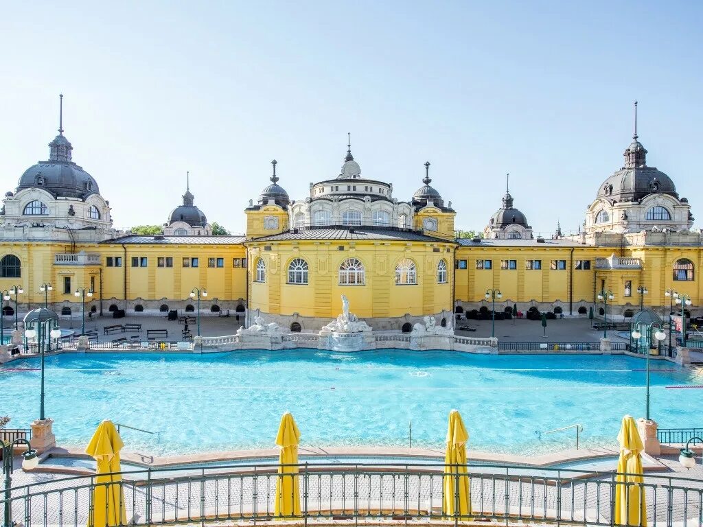 Будапешт купальни будаш. Бани сечени (г. Будапешт купальни рудаш. Купальни 2024. Бас термальные купальни в будапеште.