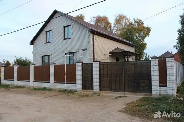 Коттедж михайловск. Третий рим михайловск особняк. Михайловск ставрополь дом. Михайловск частный сектор. Дом михайловск улица трудовая.