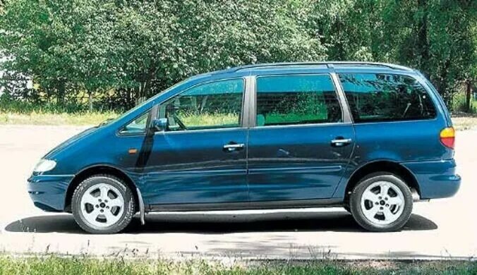 Фольксваген Шаран 2000г. Фольксваген Шаран 2000. Volkswagen Sharan 2000 салон.