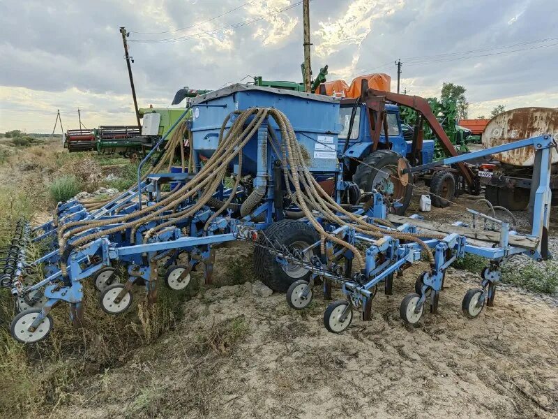 сельхозтехника новая на авито. сеялка зерновая турецкая сз 5. свеклоуборочные комбайны полесье-624. бу сельхозтехника липецкая область. т25 сельхозмашина.