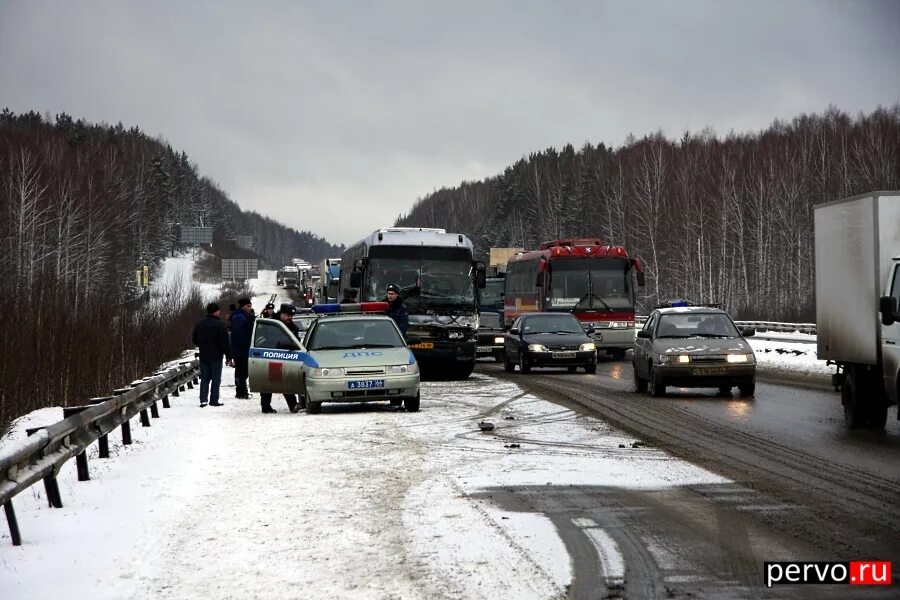 155 автобус первоуральск екатеринбург. 155 автобус первоуральск екатеринбург. 155 автобус первоуральск екатеринбург. Расписание автобуса номер 3 первоуральск. Автовокзал первоуральск.
