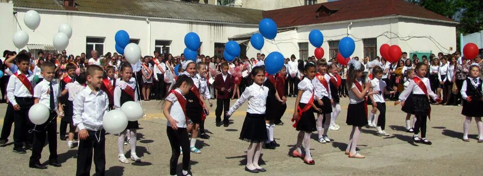Чайкинская школа симферопольского района. Подслушано новолукомль. Хырдаланская средняя школа 2. Электронная школа. Тайынша школа 1.