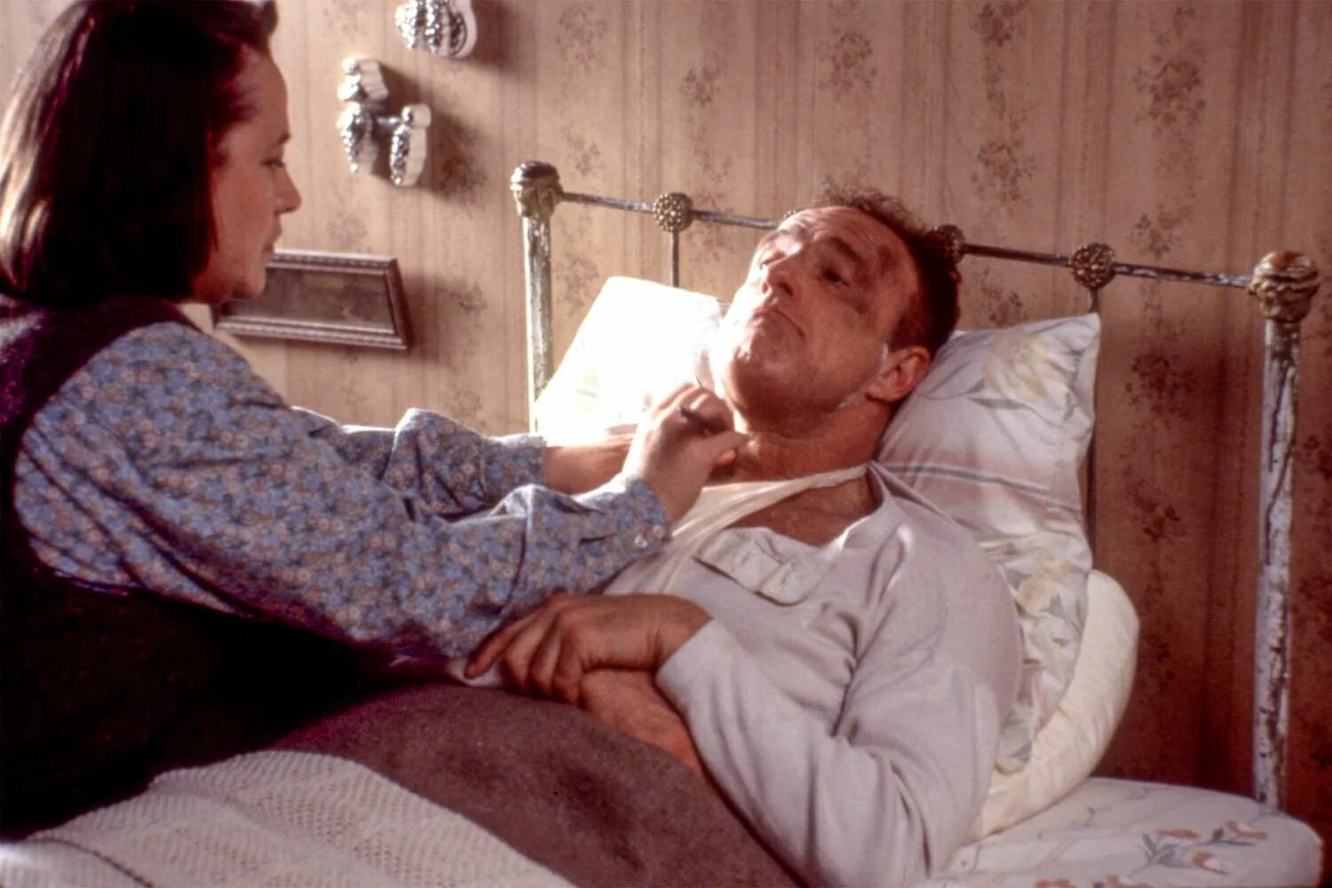 Мизери. Кэти бейтс «мизери» (1990).