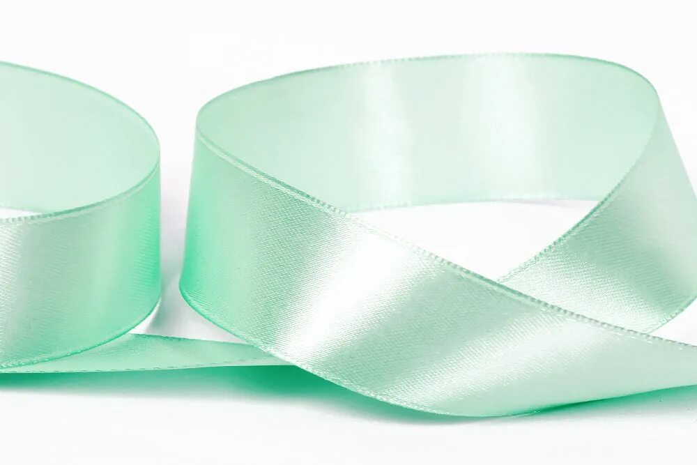 Лента атлас бледно-зеленая. Лента gamma 025. Лента 25 мм gamma 071. Лента атласная 25 мм. Ленты gamma.