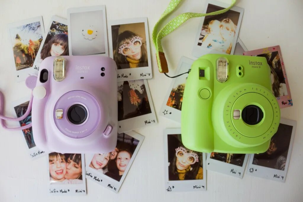 Fujifilm Instax Mini 12 Pink. Fujifilm Instax Mini 12 Blue. Instax Mini 12 обзор. Фото моментальной печати для фотошопа.