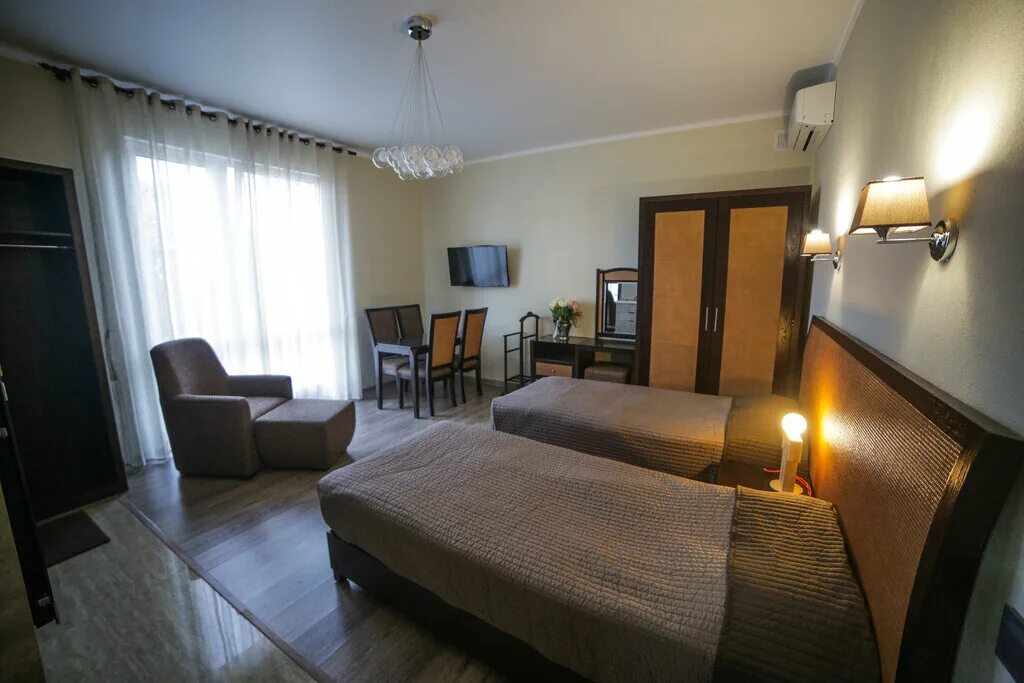 пицунда кэт абхазия. отель pitsunda cat. пицунда кэт стандарт комфорт с балконом. отель пицунда кат. пицунда кэт отель.