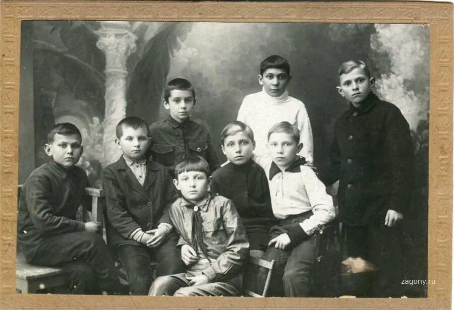 Семья 1930 СССР. Довоенные семейные портреты. Советская семья 30 годы. Советская семья в 30е годы.