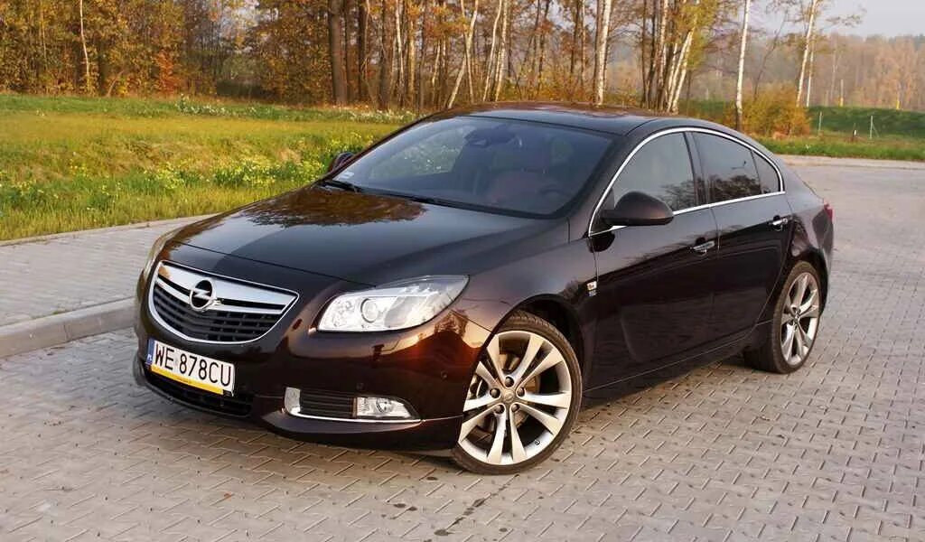 Опель инсигния дизель куплю. Опель Инсигния 2012 2.0. Opel Insignia 2012 черная. Opel Insignia 4. Опель Инсигния турбо 2013.