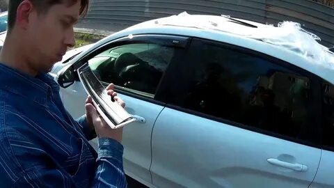 Как правильно приклеить ветровики на автомобиль