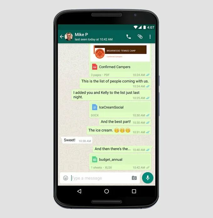 Whatsapp группа номер телефона. Общение в ватсапе. Общение в группе в ватсапе. Чат в ватсапе. Общаться по ватсапу.