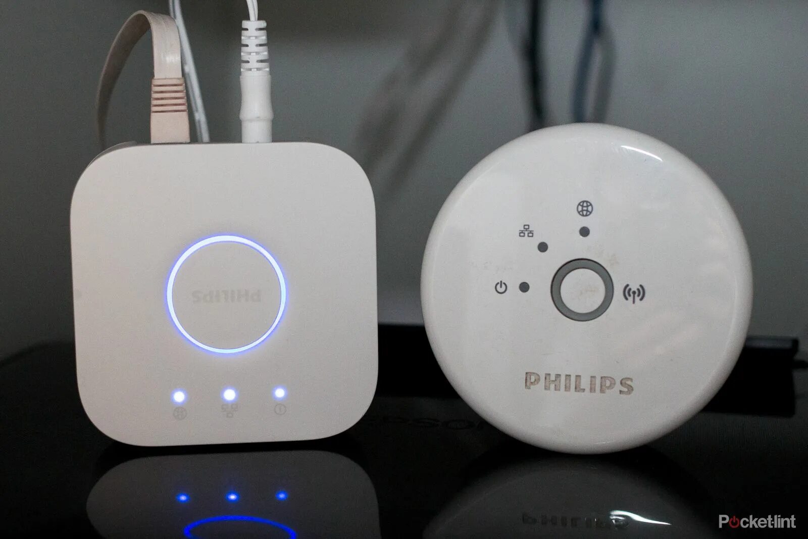 Умный дом филипс. Philips hue bridge. philips hub. philips hue умный дом. philips hue пульт.