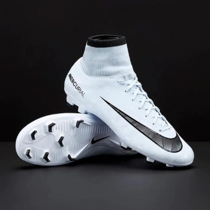 Бутсы найк с носком. Nike Mercurial cr7 2017. Nike Mercurial Victory vi cr7 DF FG. Nike Mercurial cr7 белые. Бутсы Nike Mercurial белые.