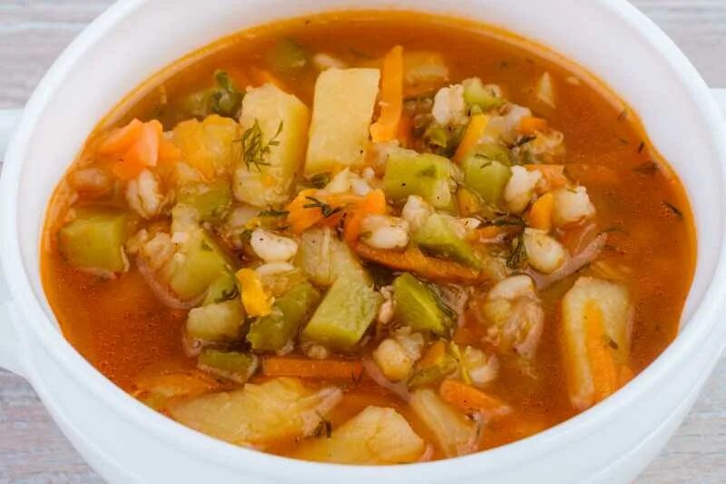 Рассольник с перловкой и солеными огурцами. Рассольник с рисом и солеными огурцами. Постный рассольник с рисом. Постный рассольник с рисом. Постный быстрый рассольник с рисом.