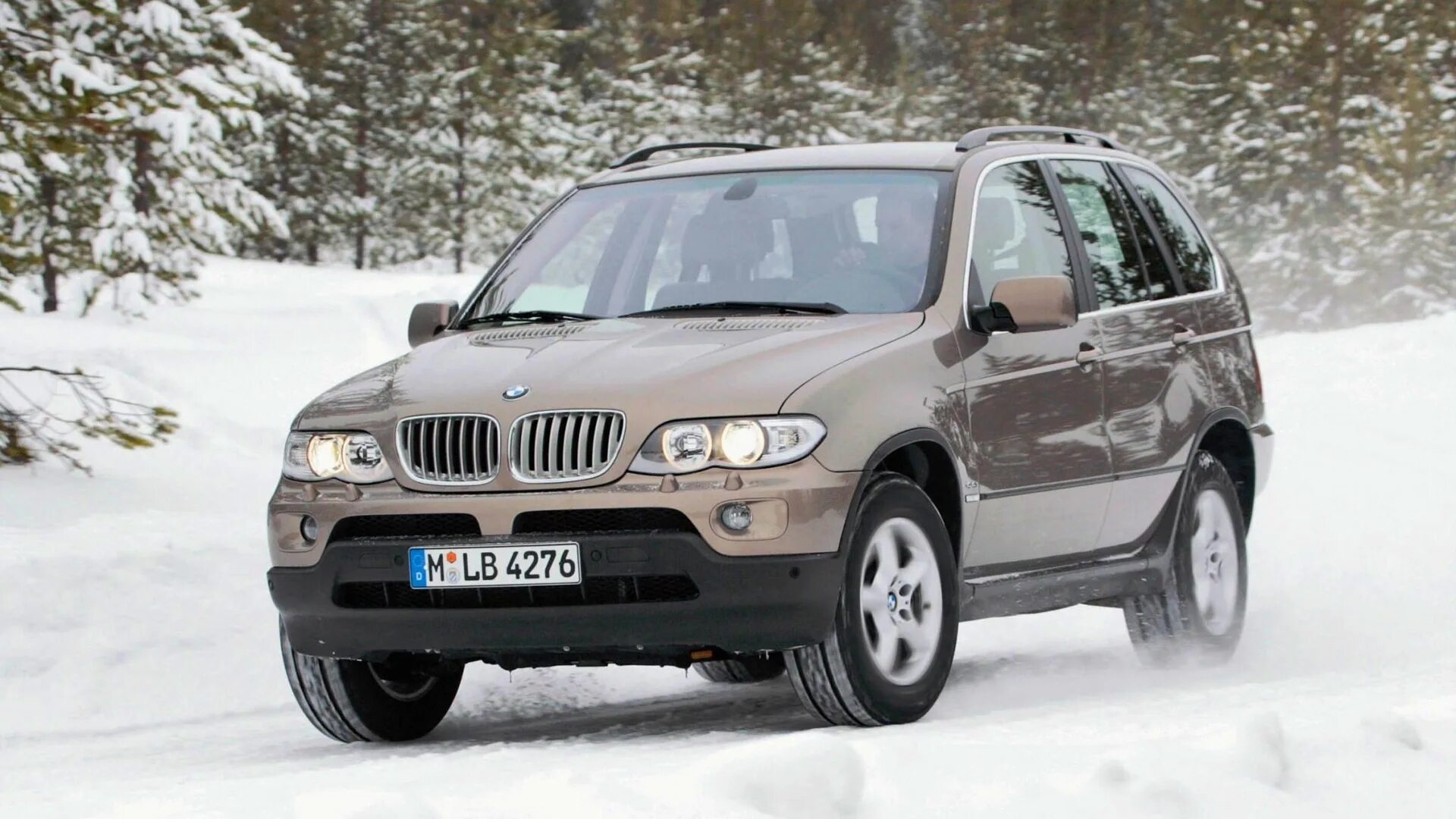 Bmw x5 3.0 бензин. X5 e53. BMW x5 2004. BMW x5 2005. БМВ х5 джип.