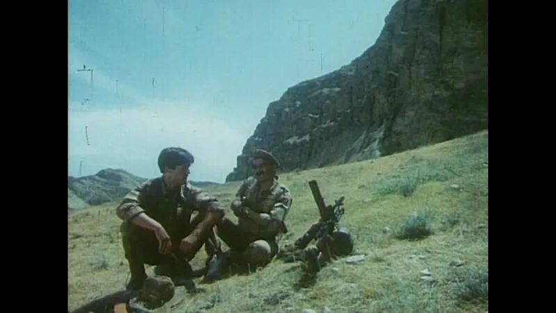 Операция «тушёнка» / l’opération corned beef (1990). Юрис лауциньш в молодости. Боевик 1991. Боевики 1991 года. Дензел вашингтон.