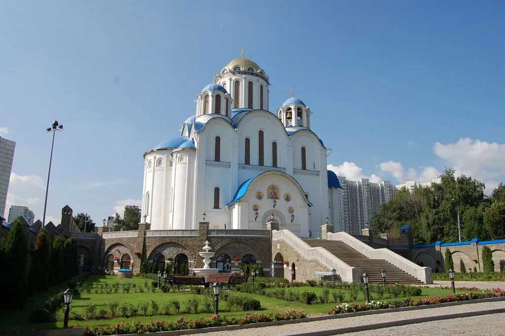 храм в ясенево в храме покрова пресвятой богородицы. ясенево храм покрова пресвятой богородицы. храм покрова пресвятой богородицы в ясеневе. храм пресвятой богородицы в ясенево. храм покрова пресвятой богородицы в ясеневе.