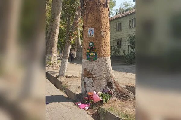 Не смотря на то, что дама не хотела этого, после жесткого уссывона она все же осталась довольна