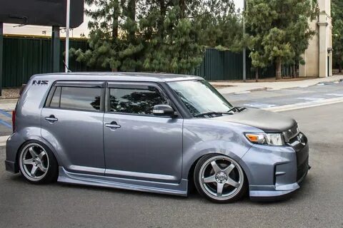 Scion bb