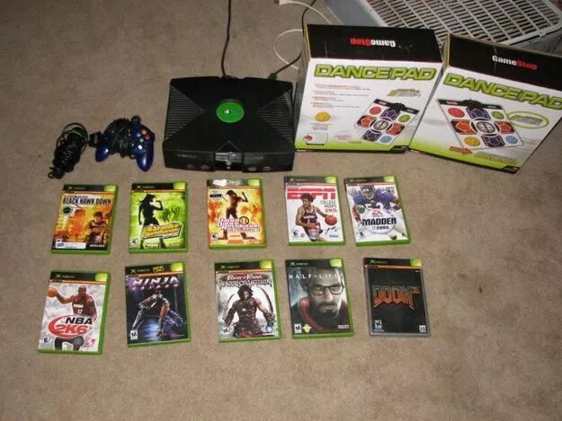 Xbox Original Xbox 360 Xbox one. Диски на Икс бокс 360. Nintendo Xbox 360. Xbox 2001. Xbox original games