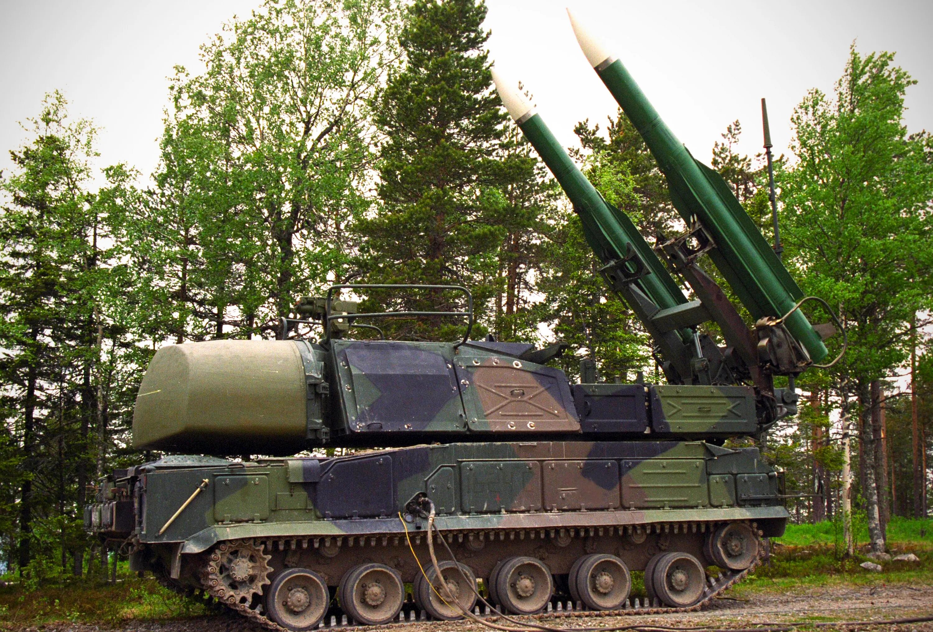Финское пво. Buk sa11. Шасси ГМ-569. ЗРК бук м1. Бук-м2 зенитный ракетный комплекс.