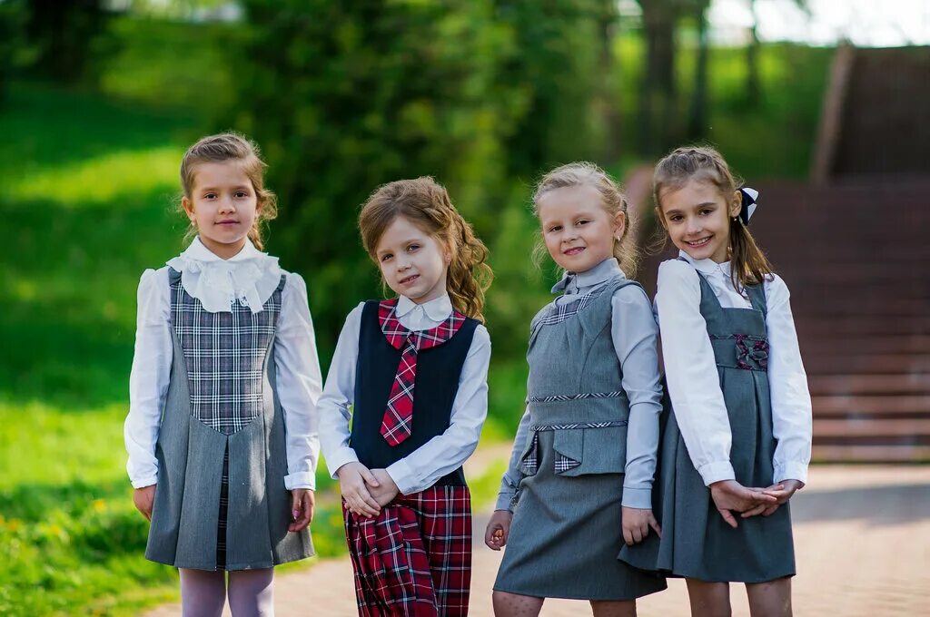 форма для первоклашек. школьная форма. современная школьная форма. школьная форма. школьная форма.