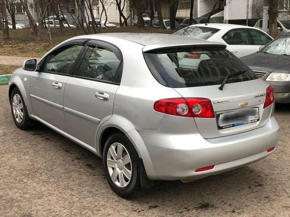 Шевроле лачетти хэтчбек 2008 года. Chevrolet Lacetti 2011. Шевроле Лачетти хэтчбек 2011. Chevrolet Lacetti хэтчбек серебристый. Шевроле Лачетти хэтчбек 2005.