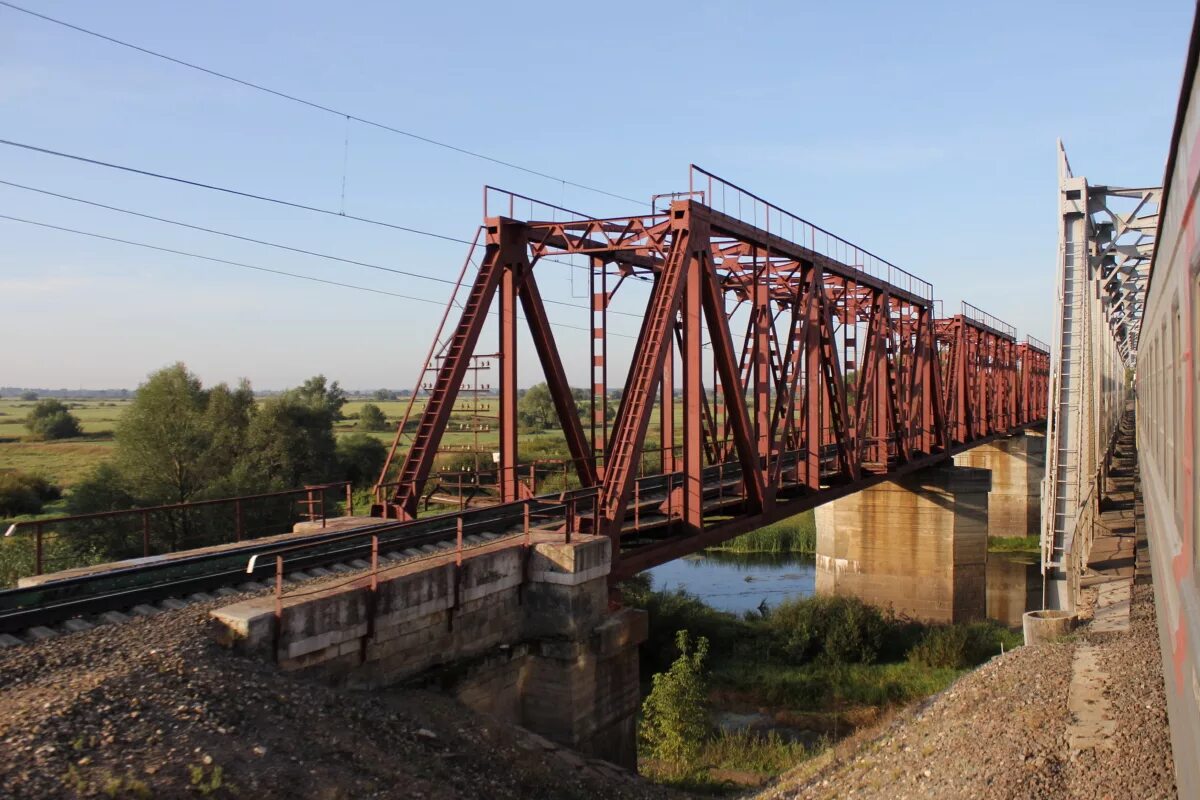 мост через иртыш в ханты-мансийске. красный дракон мост через иртыш. мост гайдена калининград. мосты через реку сейм в курской области. мост через иртыш в ханты-мансийске.