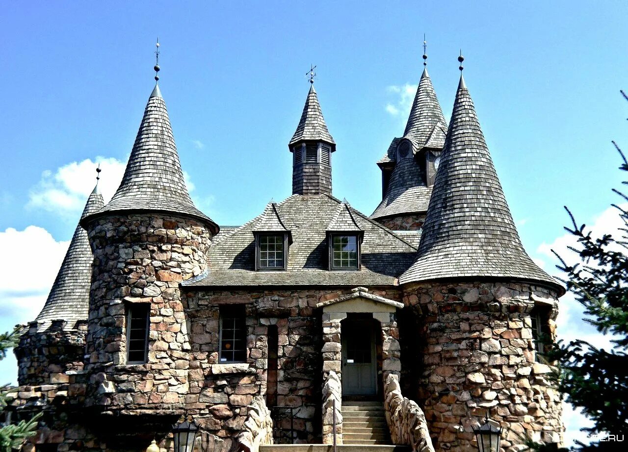 Дома замки построить. Замок Болдта (Boldt Castle) // тысяча островов (Онтарио). Горис дом замок. Замок Кастельмор. Ottoman Castle мини замок.