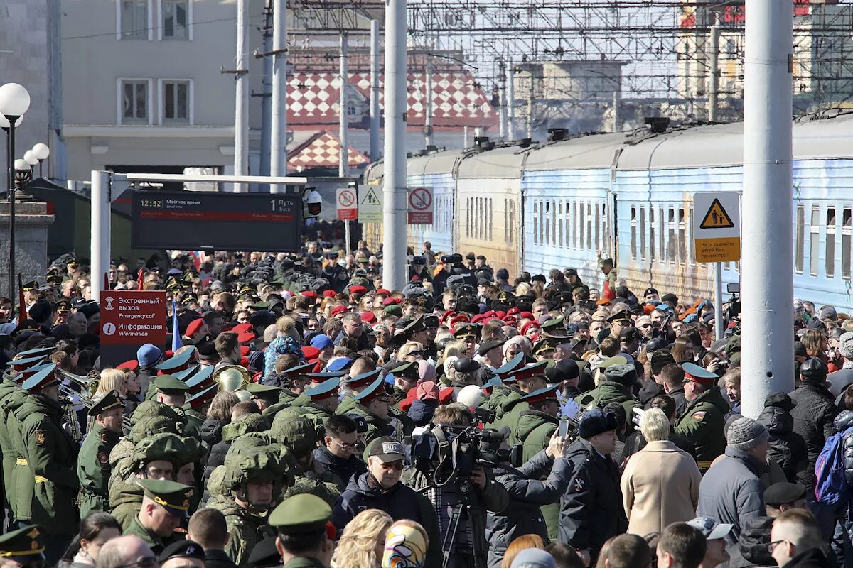 Эшелон екатеринбург. Поезд победы екб. Эшелон победы 2024 екатеринбург. Эшелон победы 2024 екатеринбург. Поезд победы 2024 в екб.
