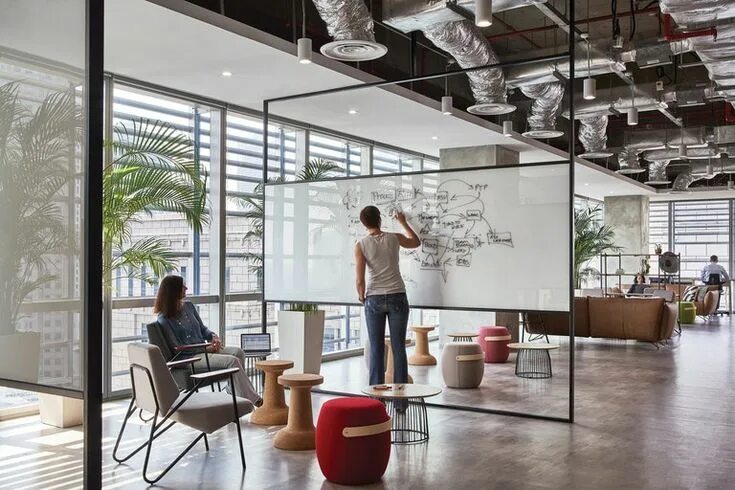 Люди дизайн интерьера Always on, always in, always assisted Canon Europe