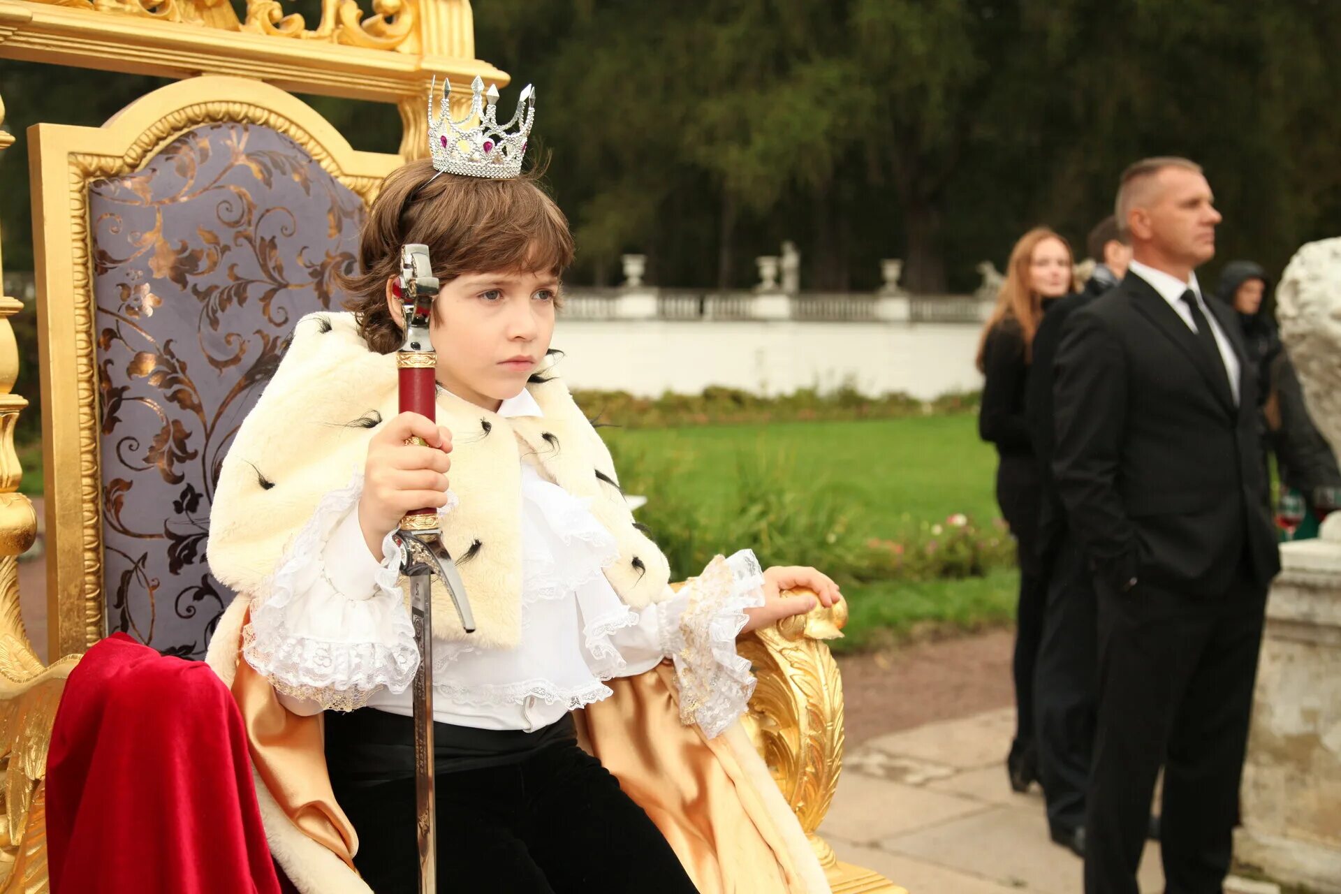 артём фадеев подарок с характером. комедия подарок с характером. комедия подарок с характером. подарок с характером. галустян панда.