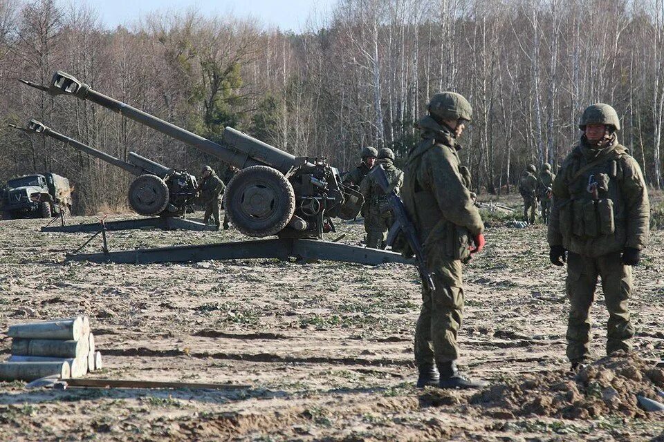 Бои 16 февраля. Военные действия. Война на Украине артиллерия. Вооружение НАТО. Артиллеристы на спецоперации на Украине.