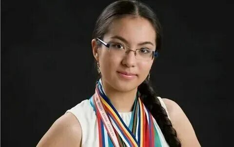 Айя садуакасова. Айя садуакасова. Садвакасова мадина бакытжановна. Мадина садуакасова фотографии. Мадина садвакасова биография.
