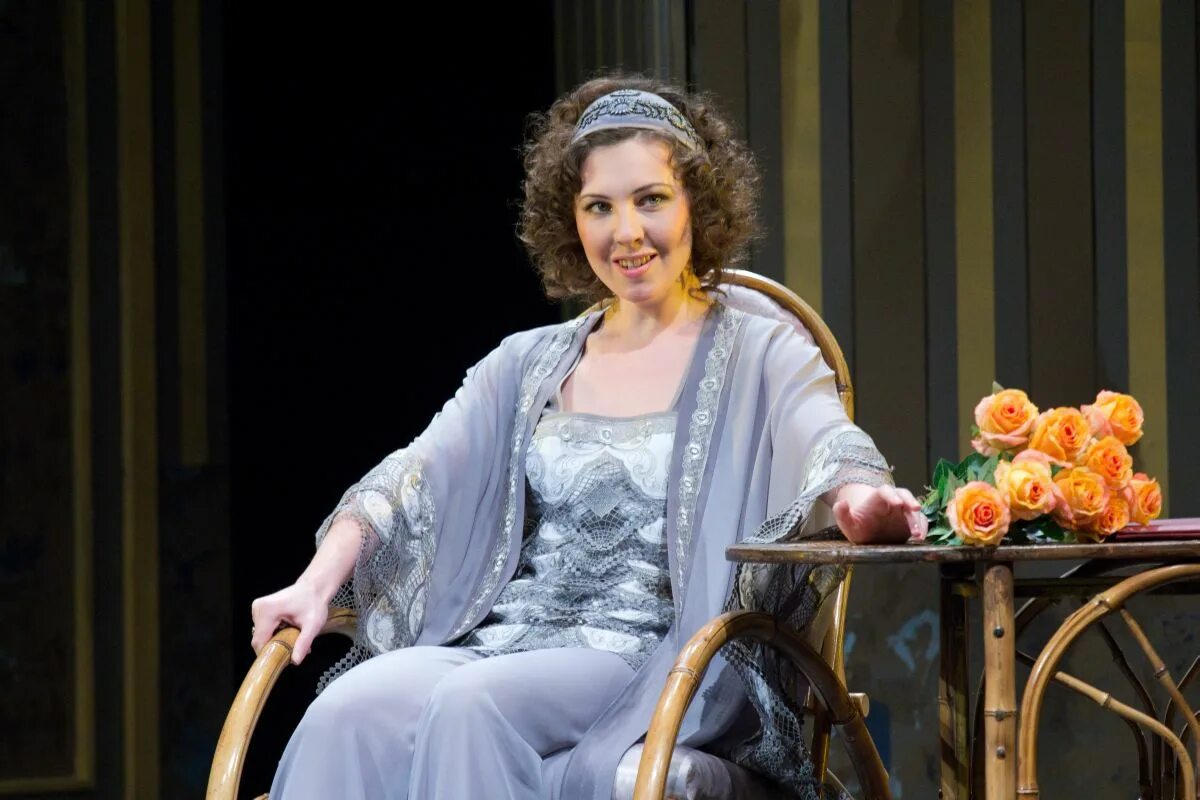 зойкина квартира свердловский драмтеатр. зойкина квартира театр эрмитаж. зойкина эрмитаж. булгаков пьеса зойкина квартира. зойкина квартира театр эрмитаж.