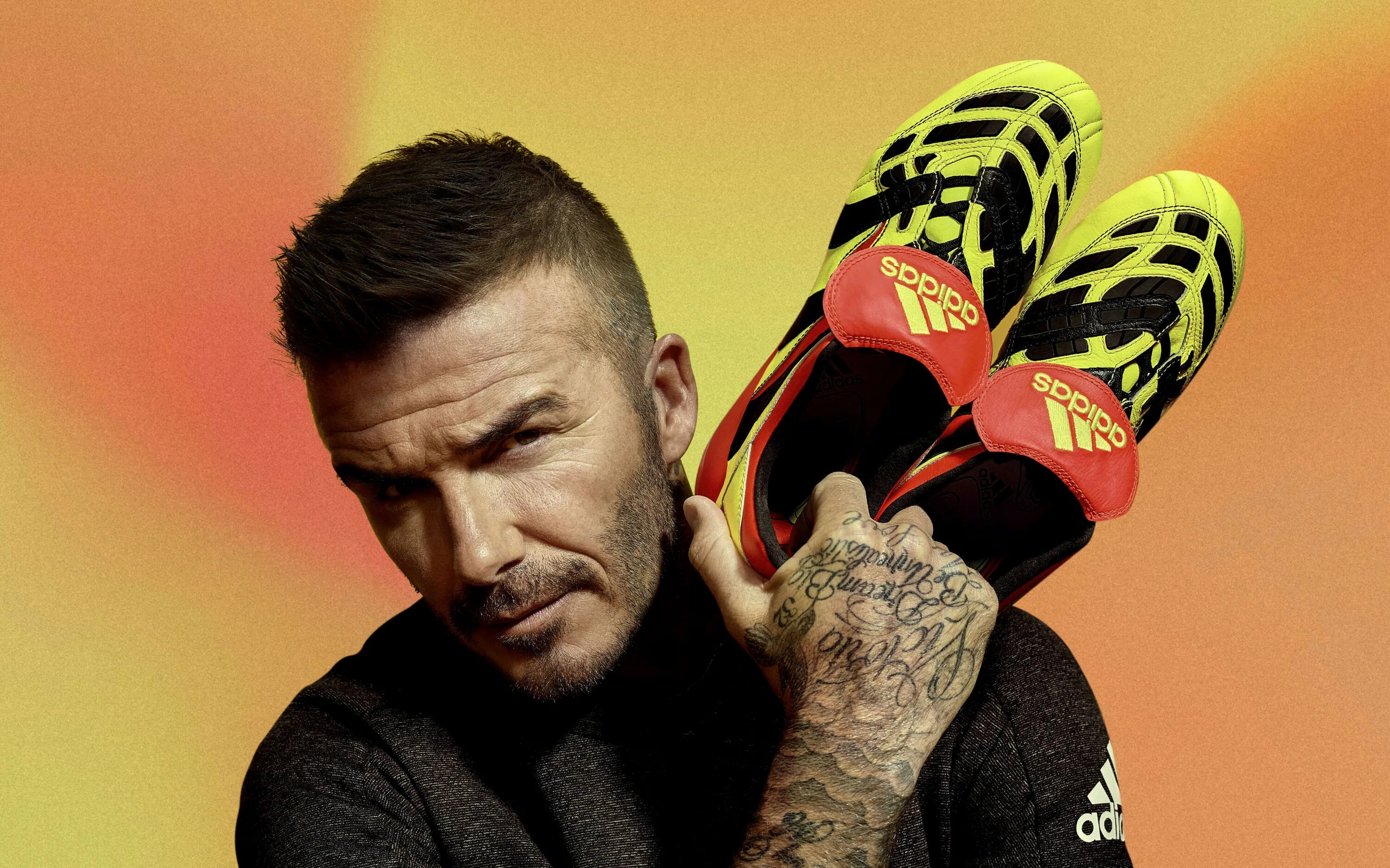 Adidas David Beckham. Adidas David Beckham кроссовки. Бутсы адидас Дэвид Бекхэм. Тапочки David Beckham adidas. Лицо адидаса