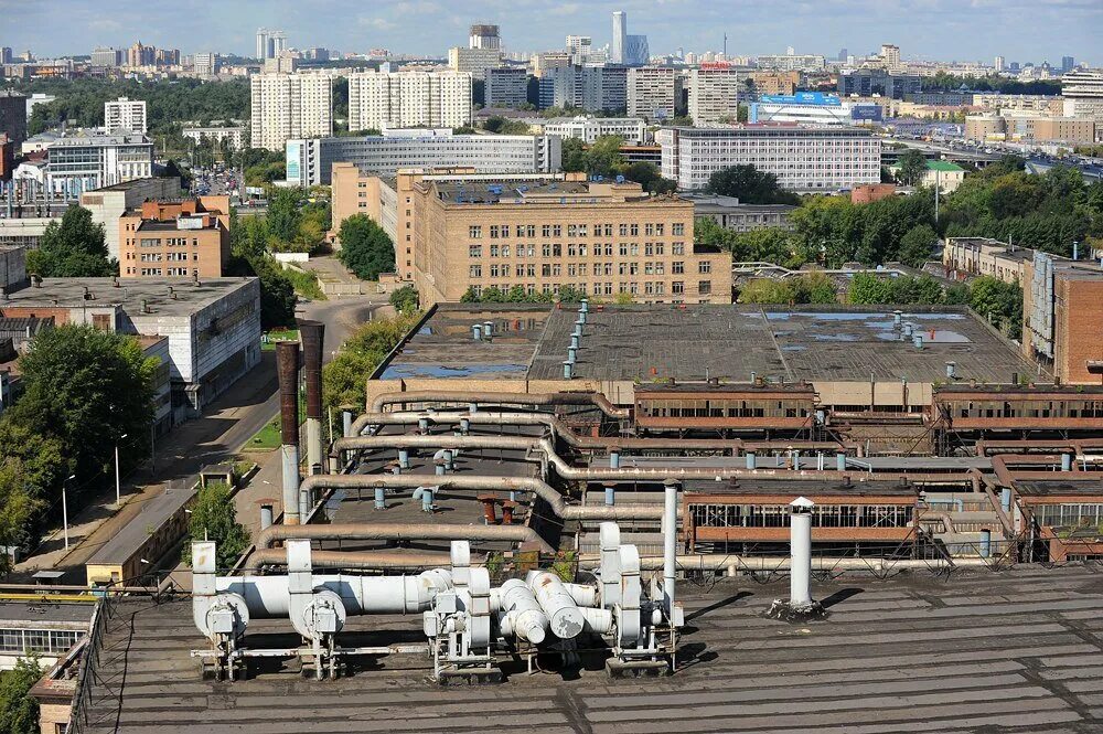 Московский завод имени Лихачева. Завод ЗИЛ В Москве. Москва промзона ЗИЛ. Территория завода ЗИЛ В Москве. Легендарного завода