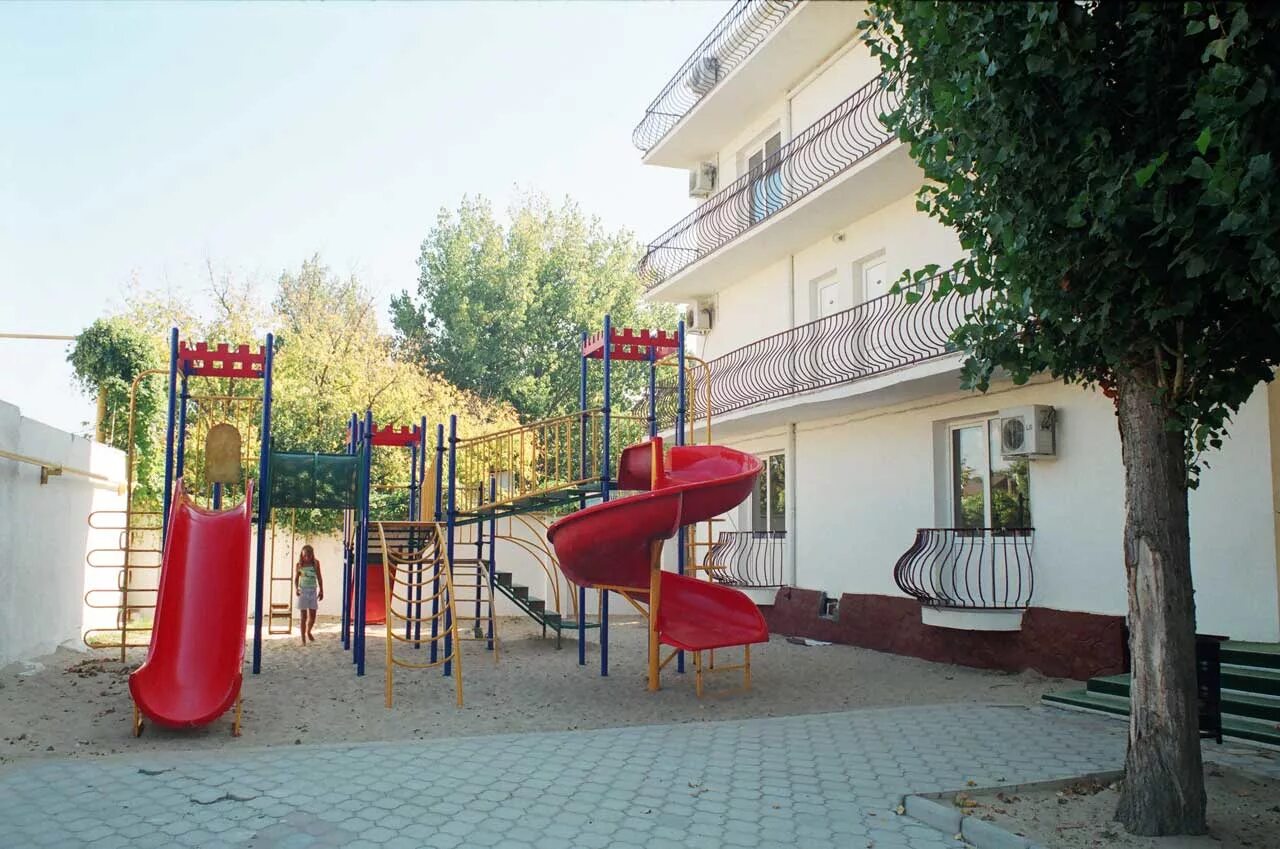 Фея 1 2 3. Фея 1 анапа. фея-1 пансионат джемете. анапа отель фея 1. анапа джемете фея 1.