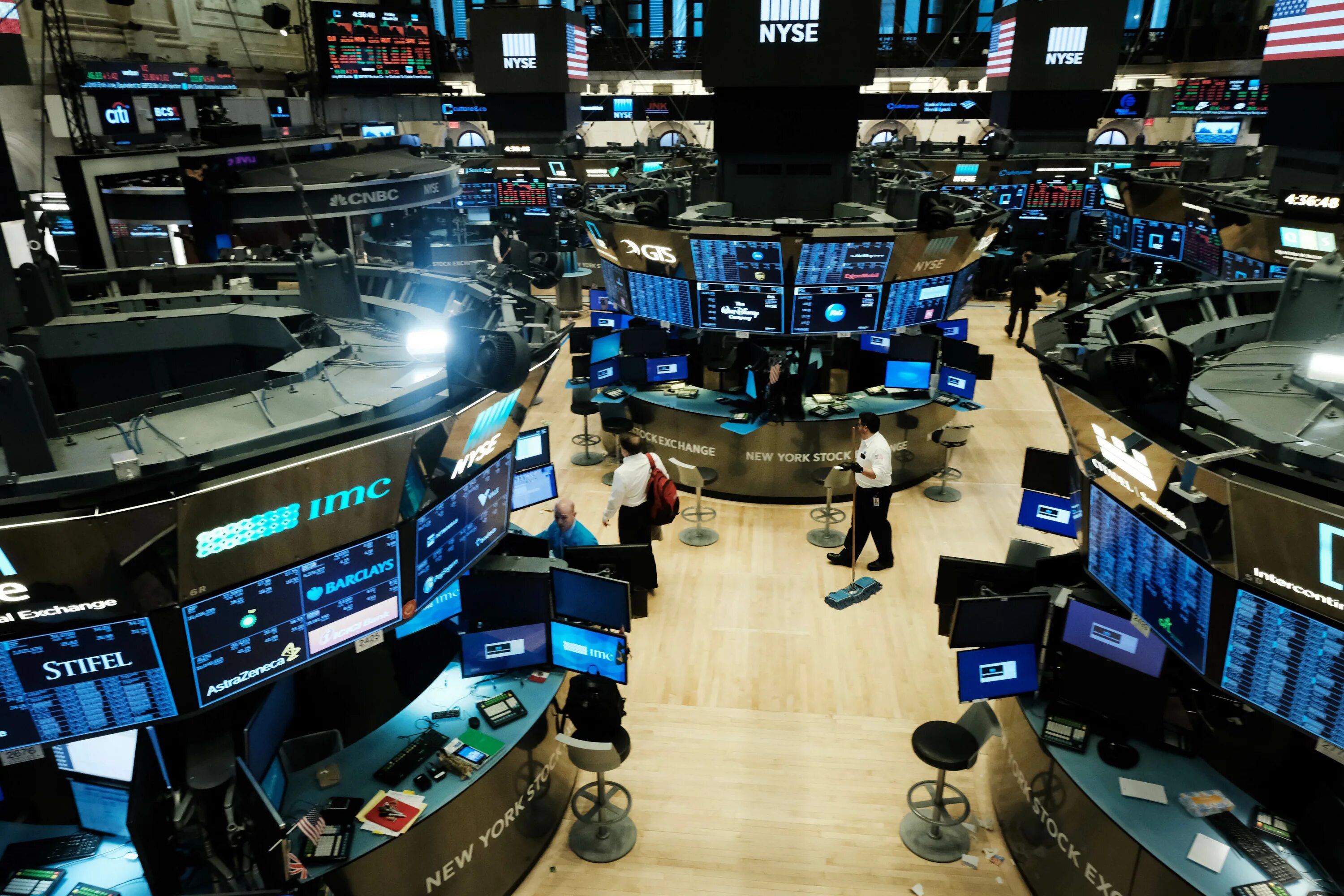 Нью-йоркская фондовая биржа (new york stock exchange). Крупнейшие фондовые биржи. Нью-йоркской (nymex),. Иностранные фондовые биржи. Фондовая биржа.
