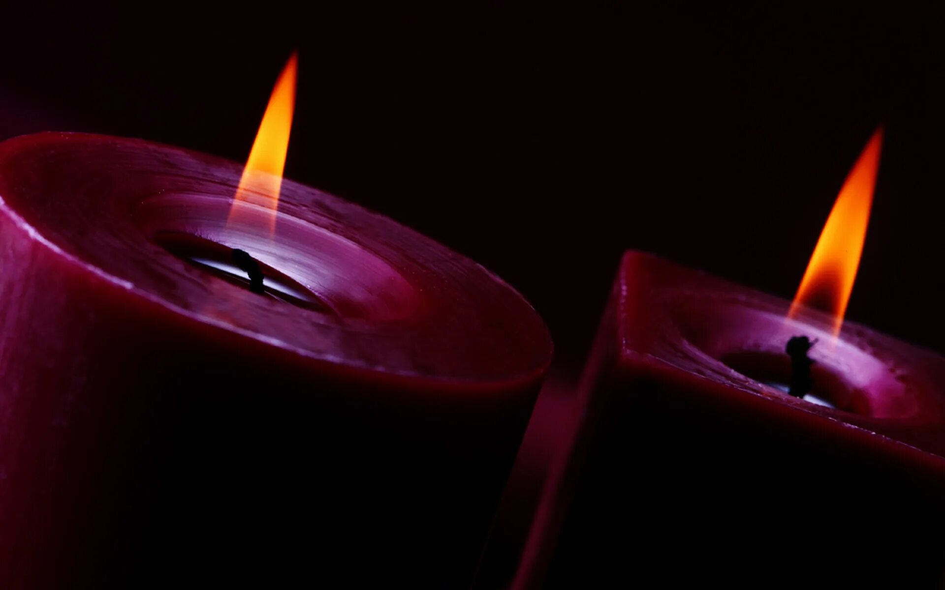 Свеча высокое пламя. Магические свечи. Ритуалы со свечами. Огонь свечи. Квадратные свечи.
