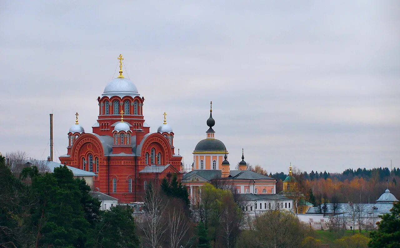 Покровский Хотьков монастырь. Покровский Хотьков монастырь Сергиев Посад. Покровский Хотьков ставропигиальный женский монастырь. Покровский Хотьков Сергиев Посад. Хотьковский монастырь сайт