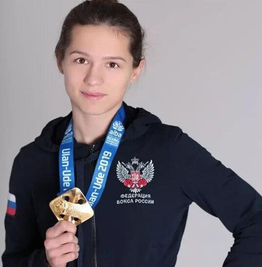 Заслуженный мастер спорта по боксу. Змс по боксу. Заслуженный мастер спорта по боксу. Заслуженный мастер спорта по боксу. Боксер спорт.